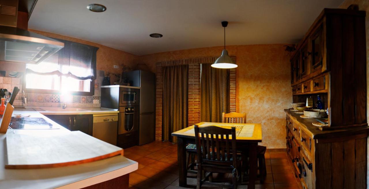 Casa Rural La Loma Nohales Екстериор снимка